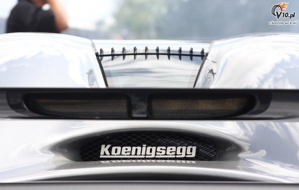 Koenigsegg CCR Evolution - 1/4 mili