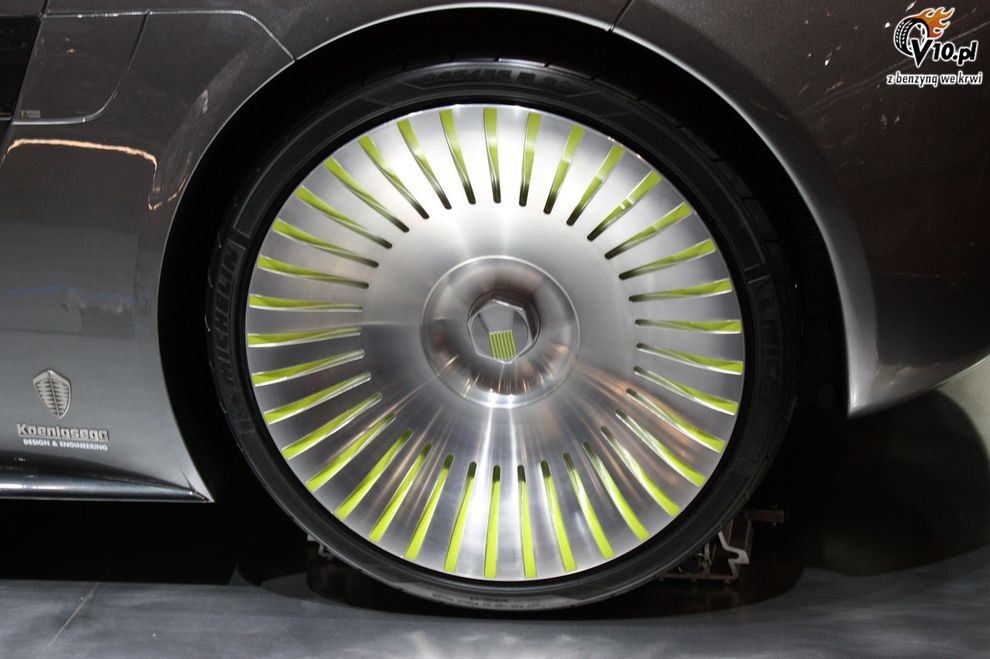 NLV Koenigsegg Quant Concept - Geneva Motor Show 2009