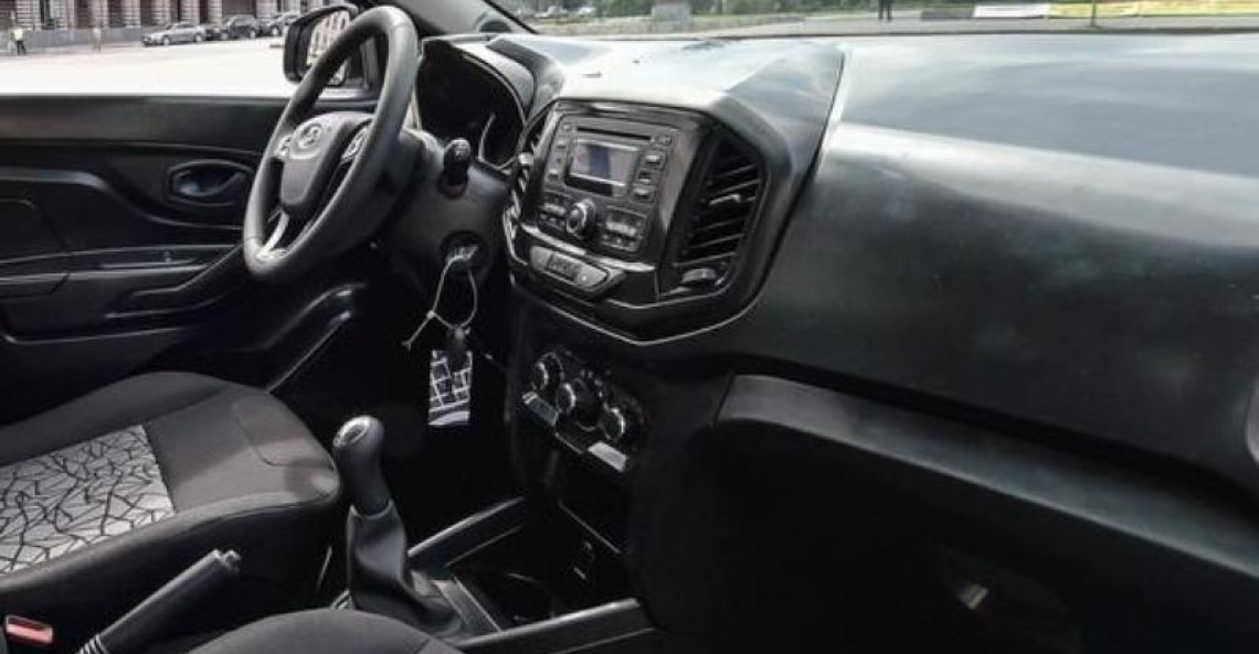 Lada XRAY