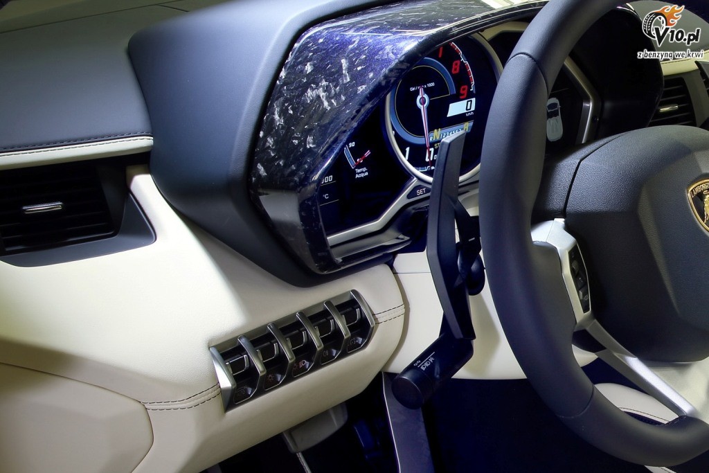 Lamborghini Aventador Ad Personam