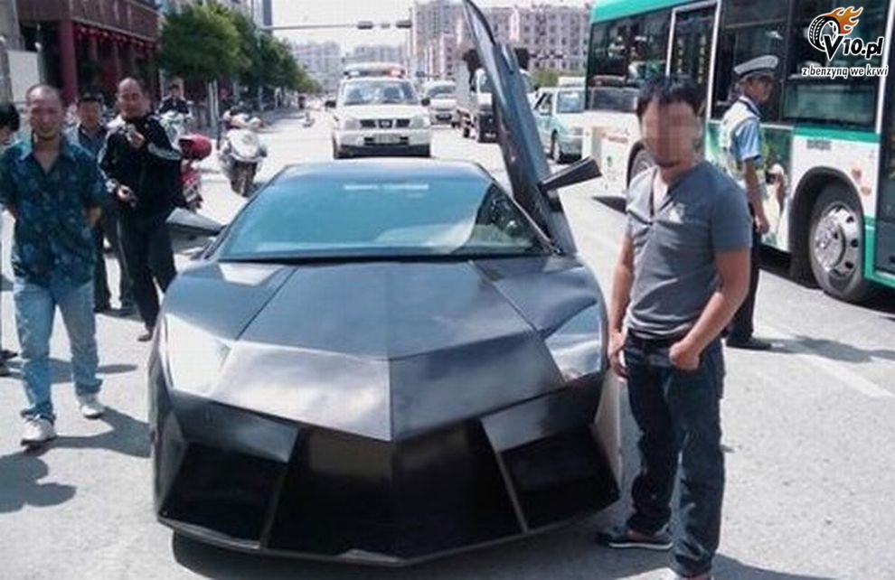 Replika Lamborghini Aventador skonfiskowana