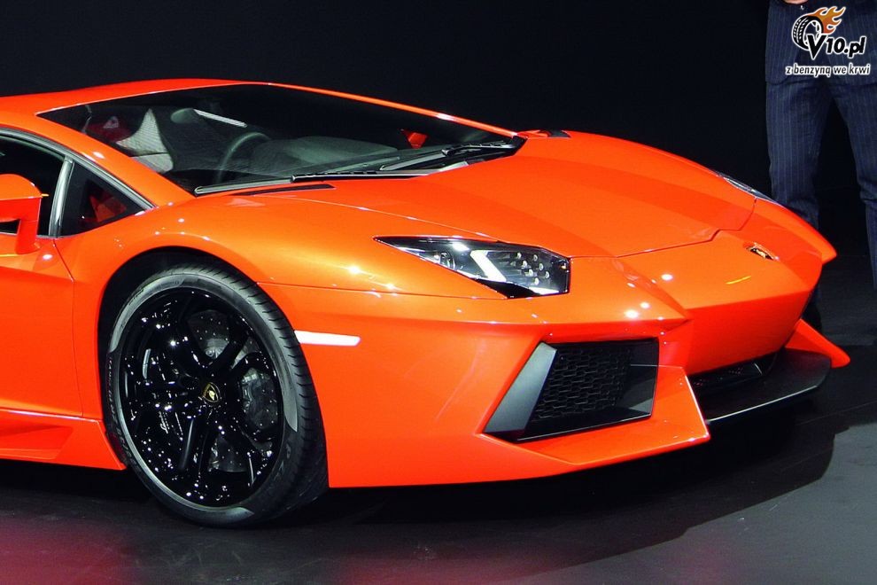 Lamborghini Aventador LP700-4