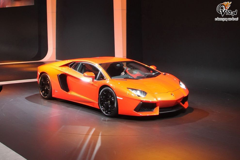 Lamborghini Aventador LP700-4