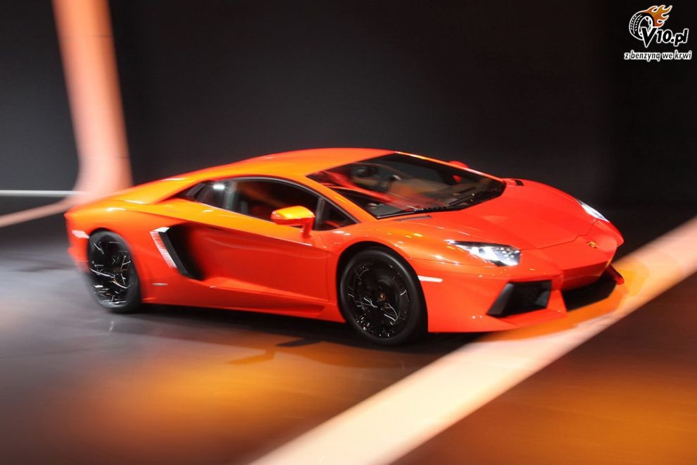 Lamborghini Aventador LP700-4