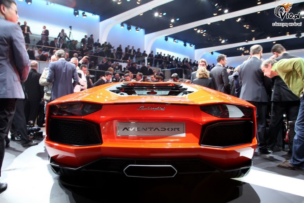 Lamborghini Aventador LP700-4