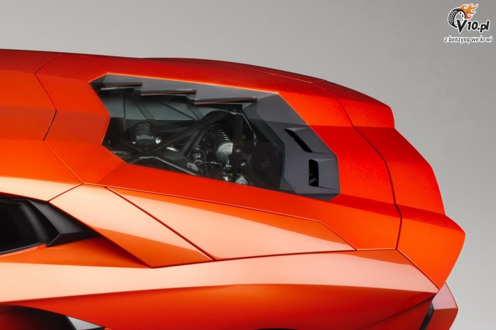 Lamborghini Aventador LP700-4