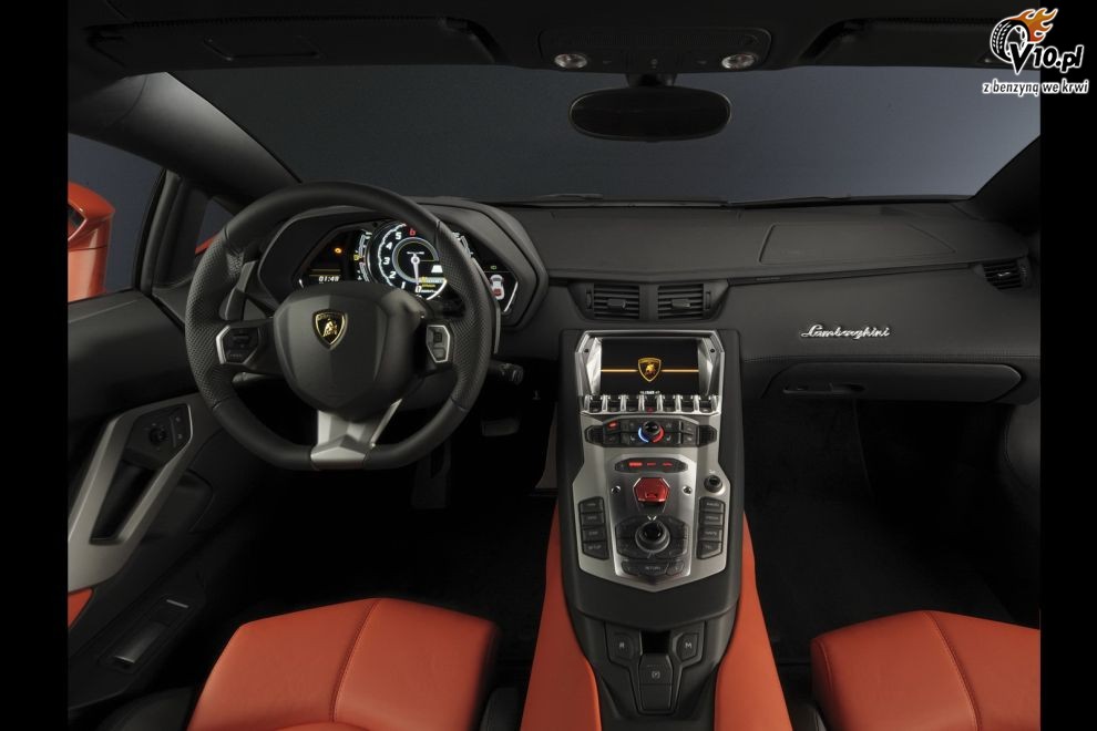 Lamborghini Aventador