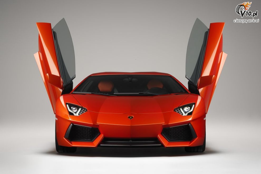 Lamborghini Aventador LP700-4