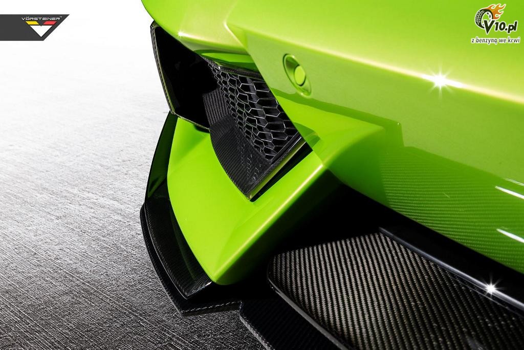 Lamborghini Aventador Roadster Vorsteiner