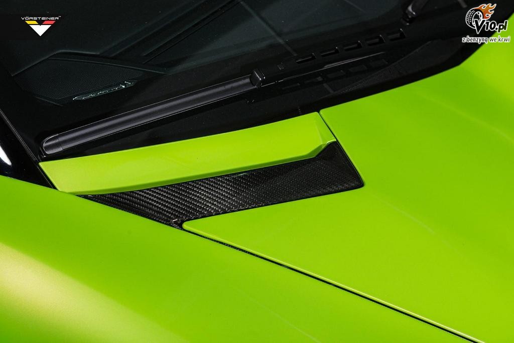 Lamborghini Aventador Roadster Vorsteiner