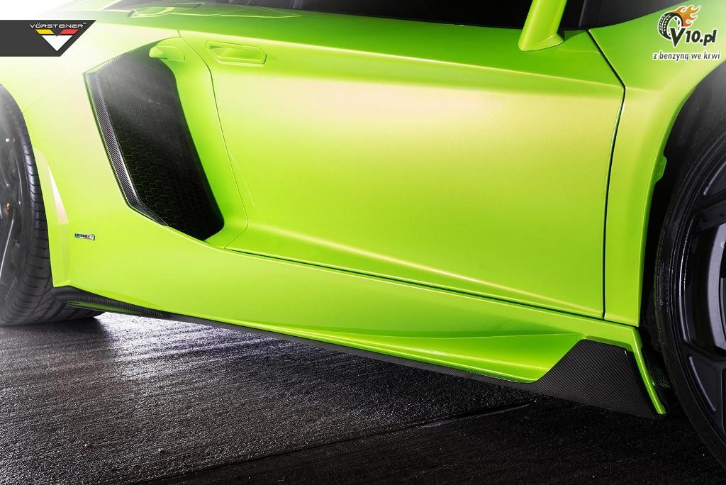 Lamborghini Aventador Roadster Vorsteiner