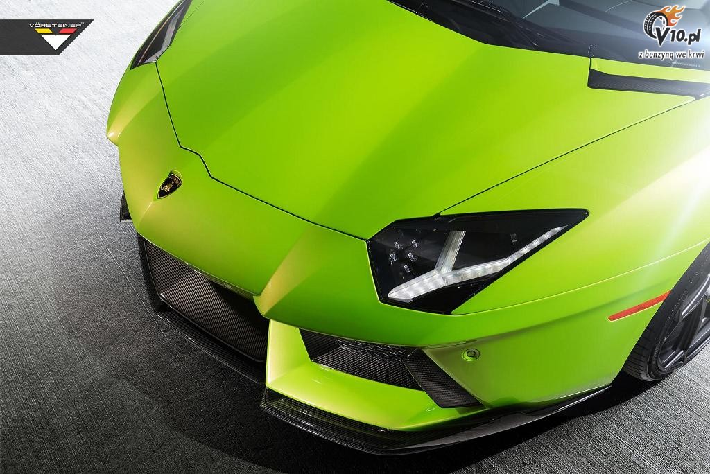 Lamborghini Aventador Roadster Vorsteiner