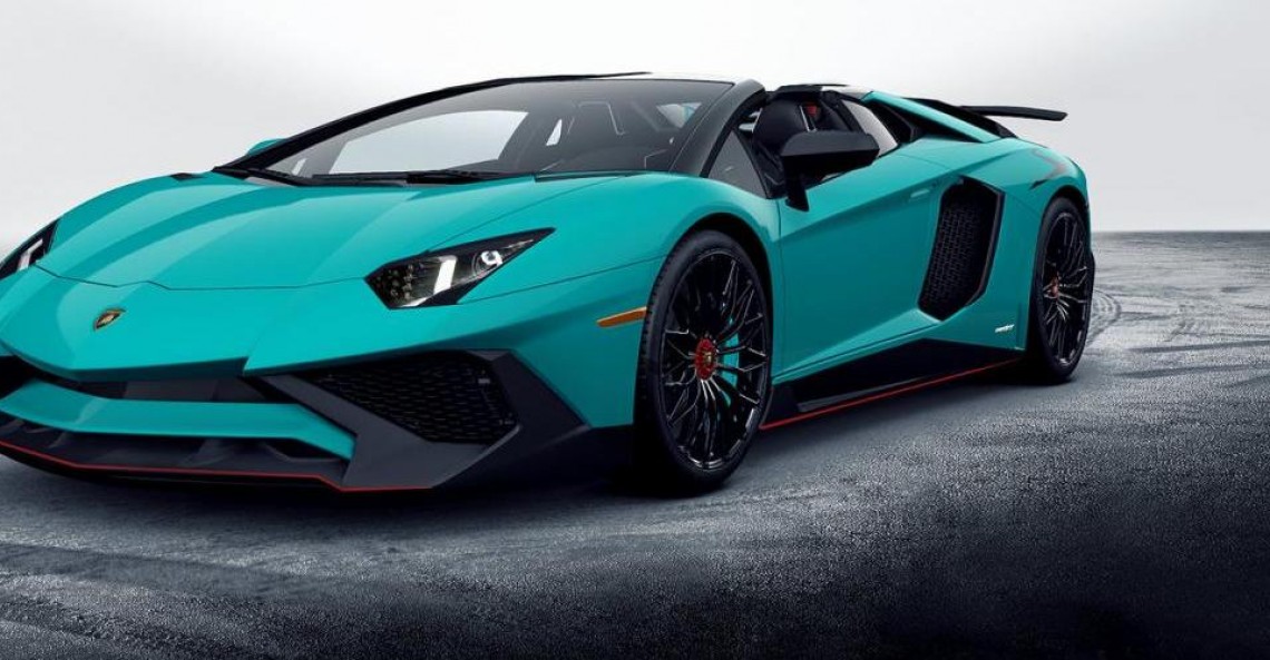 Lamborghini Aventador SV Roadster