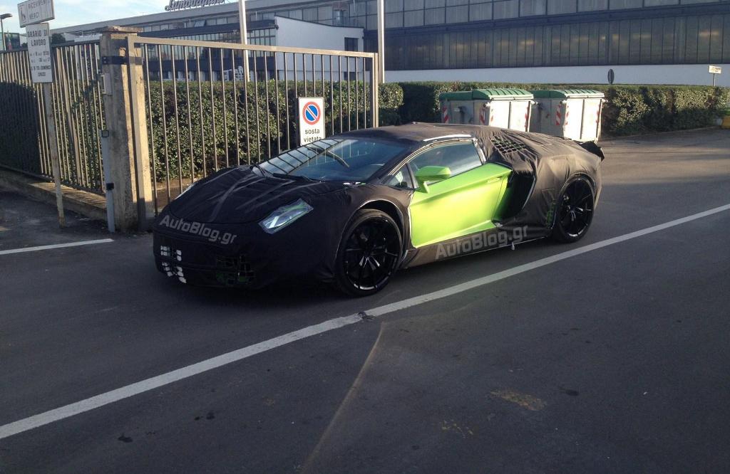 Lamborghini Aventador Roadster