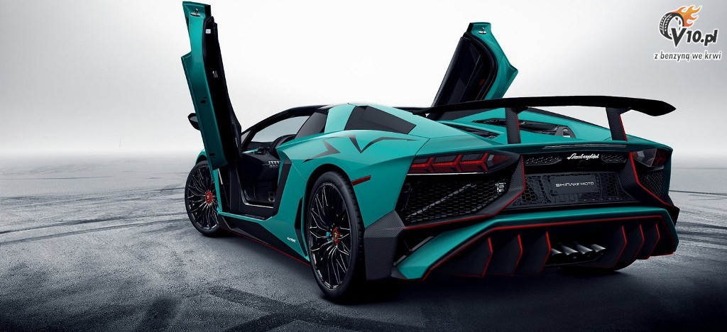 Lamborghini Aventador SV Roadster - wizualizacja