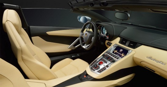 Lamborghini Aventador Roadster