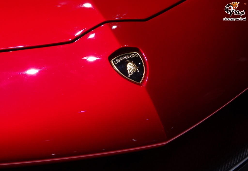 Lamborghini Aventador J