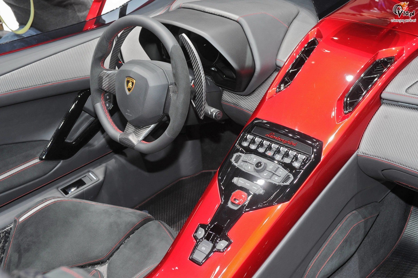 Lamborghini Aventador J