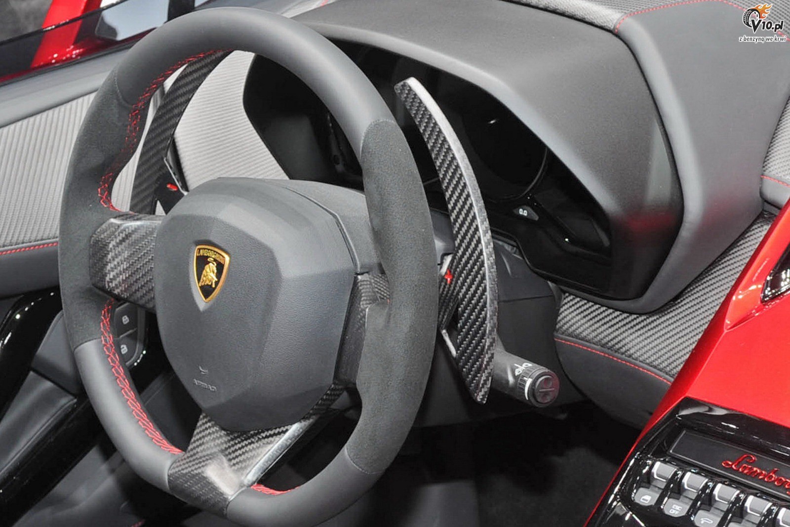Lamborghini Aventador J