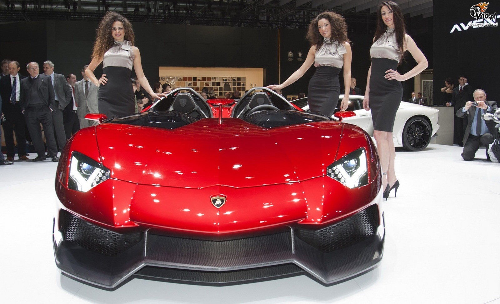 Lamborghini Aventador J