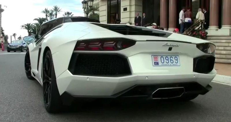 Lamborghini Aventador