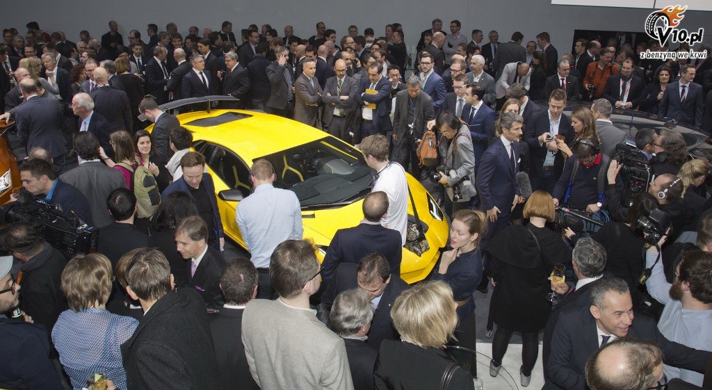 Lamborghini Aventador Super Veloce
