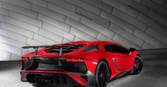 Lamborghini Aventador SV