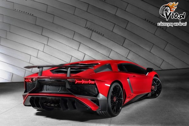 Lamborghini Aventador SV