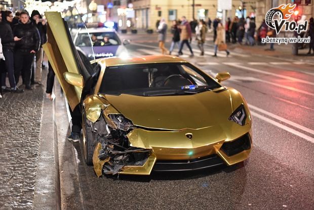 Lamborghini Aventador
