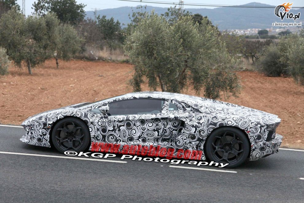 Lamborghini Aventador LP700-4 - zdjcia szpiegowskie