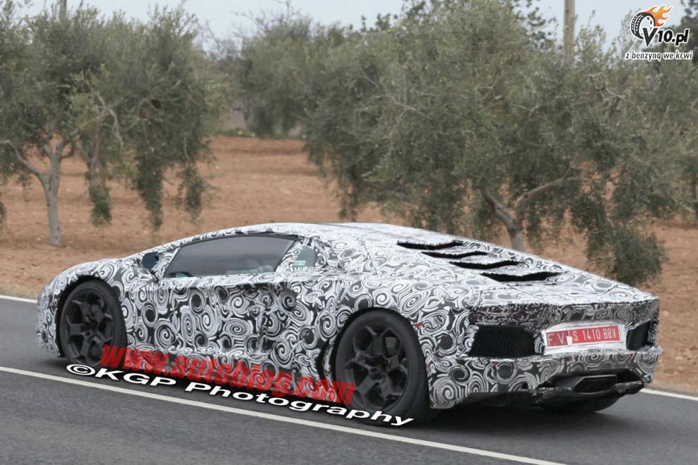 Lamborghini Aventador LP700-4 - zdjcia szpiegowskie