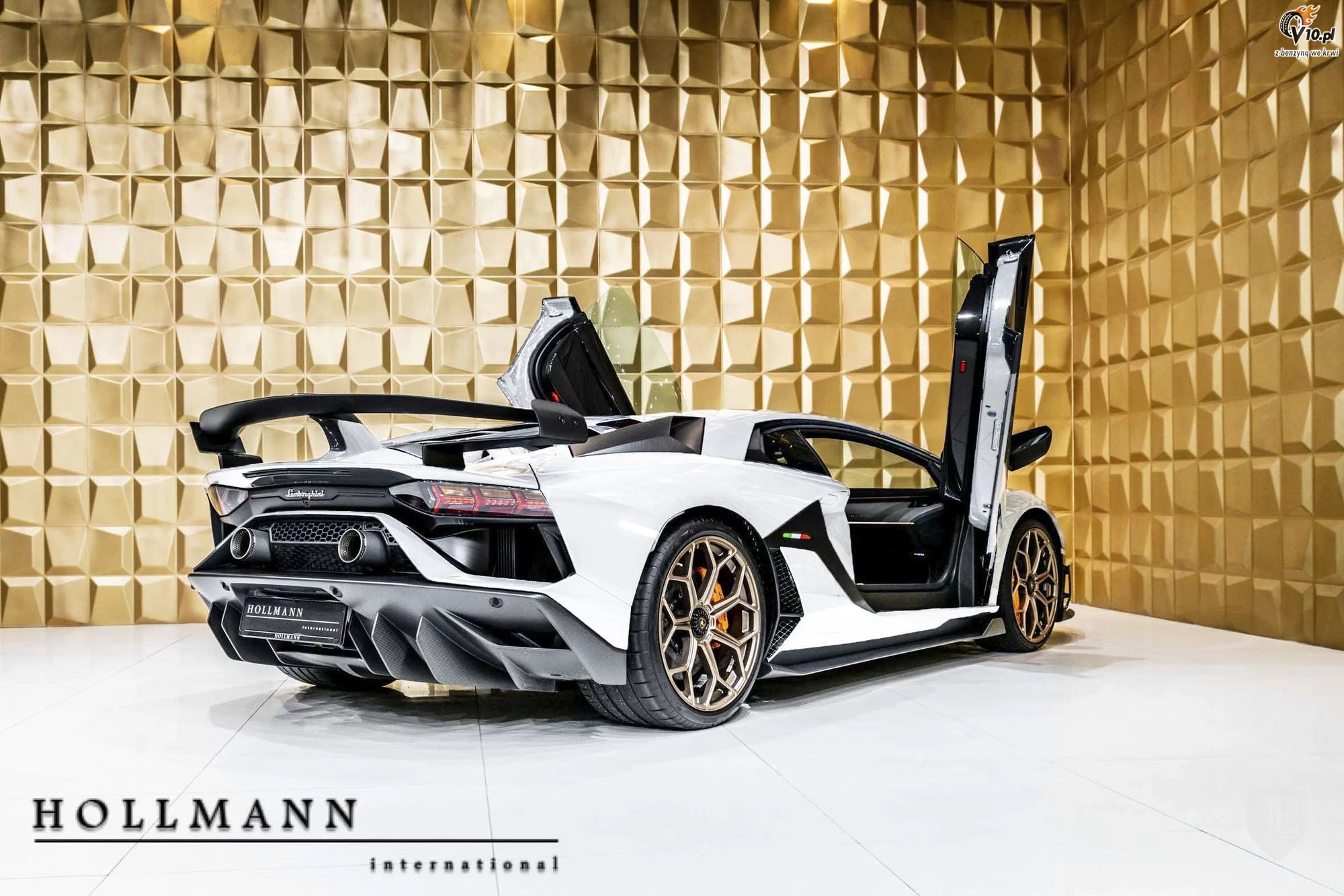 Lamborghini Aventador SVJ