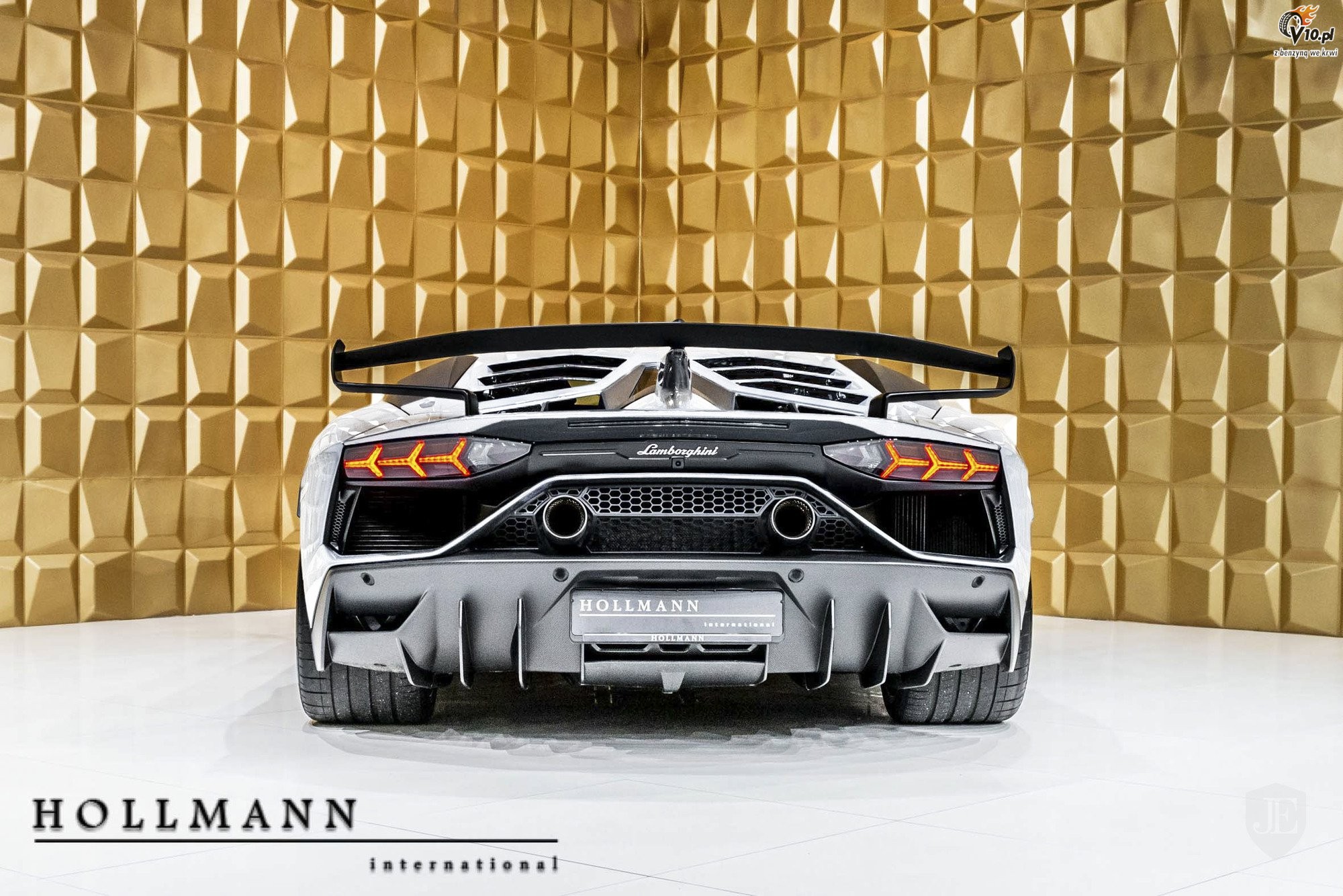 Lamborghini Aventador SVJ