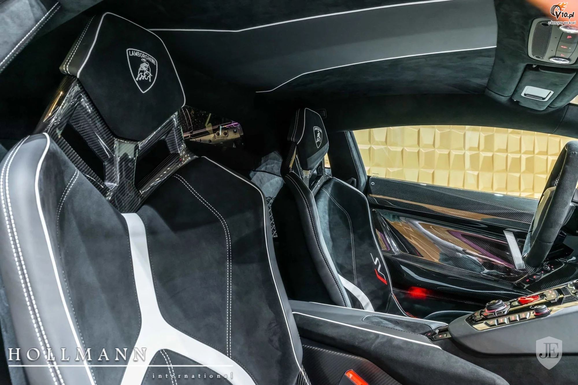 Lamborghini Aventador SVJ