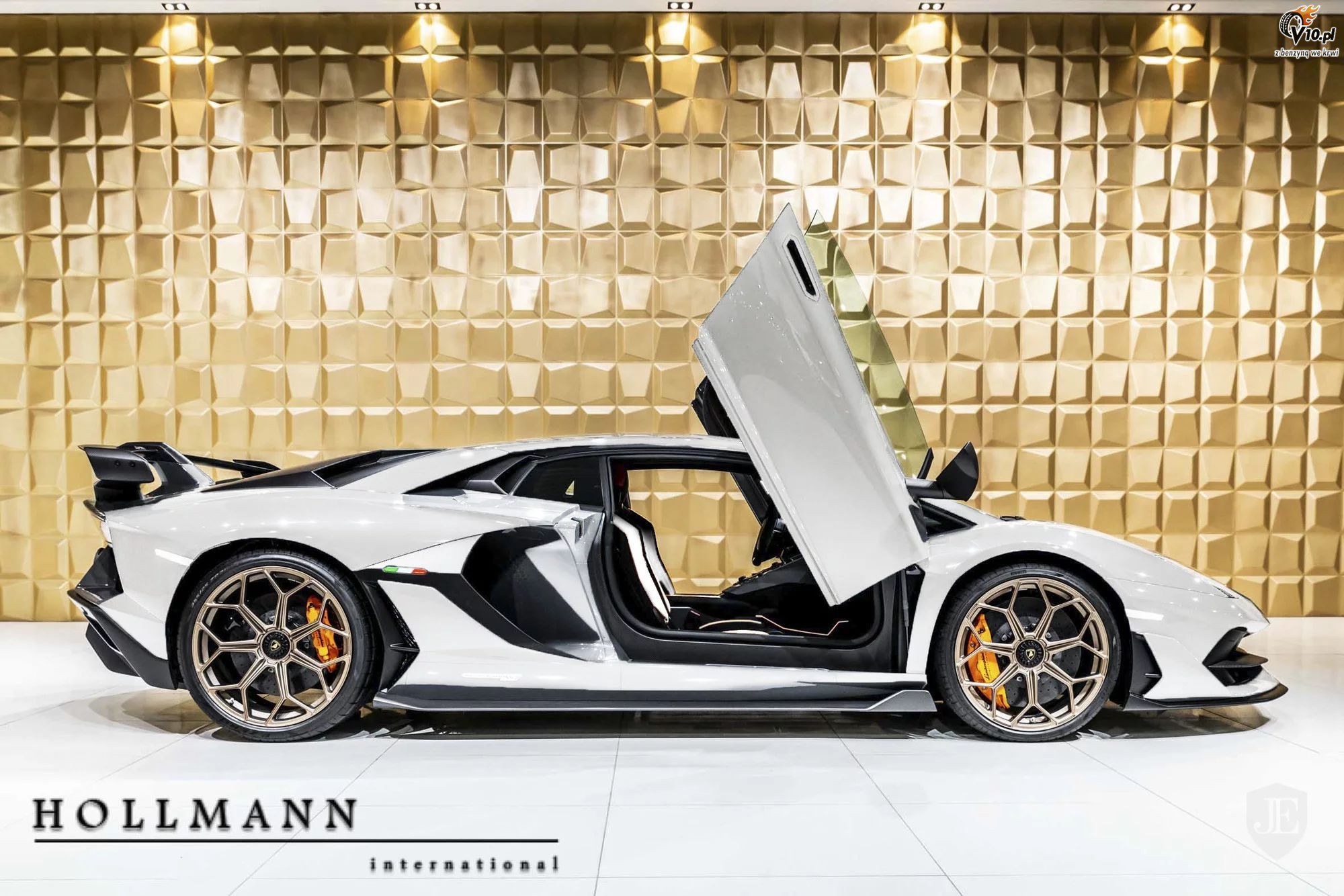 Lamborghini Aventador SVJ