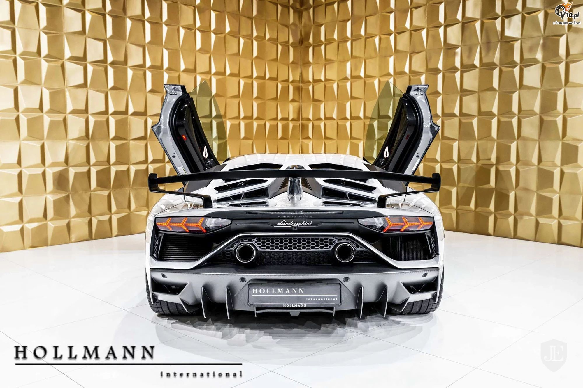 Lamborghini Aventador SVJ