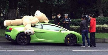 Kierowca Lamborghini został ukarany mandatem za przewóz...