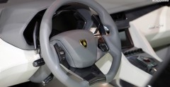 Lamborghini Estoque niszczy plany budowy SUV-a