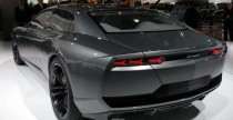 Lamborghini Estoque niszczy plany budowy SUV-a