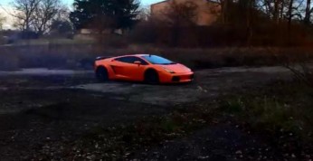 Video: Lamborghini Gallardo radzi sobie całkiem nieźle także...