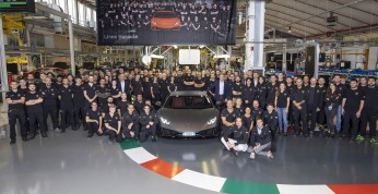 Lamborghini Huracan w pięć lat doczekał się przeszło 14...