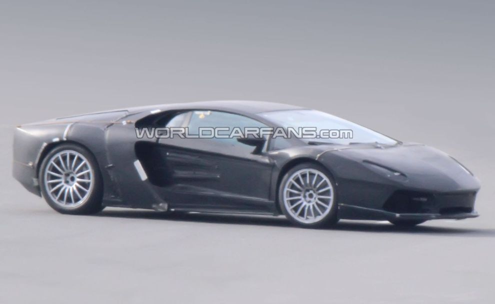 Nowe Lamborghini Jota - zdjcie szpiegowskie