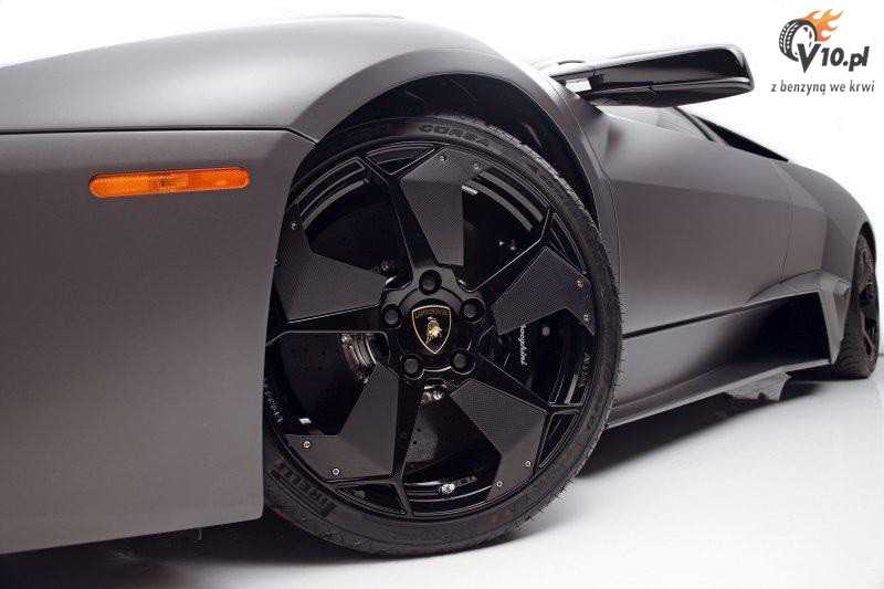Lamborghini Reventon numer 3