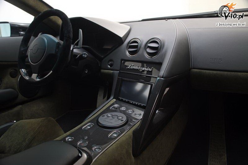 Lamborghini Reventon numer 3