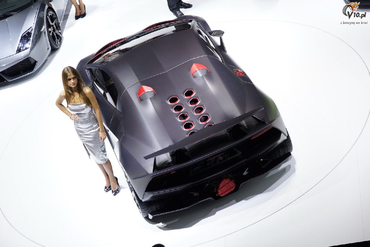 Lamborghini Sesto Elemento