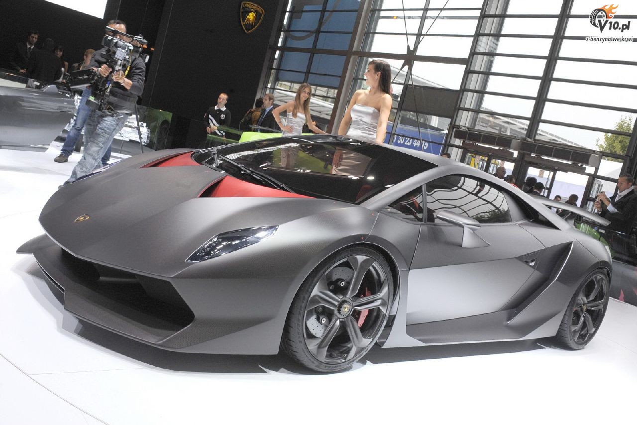 Lamborghini Sesto Elemento