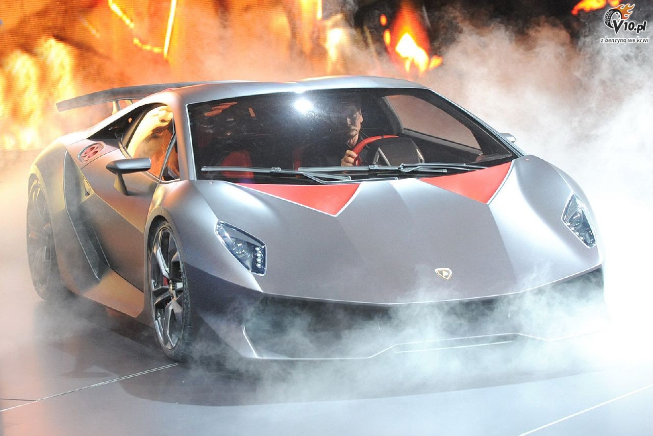 Lamborghini Sesto Elemento