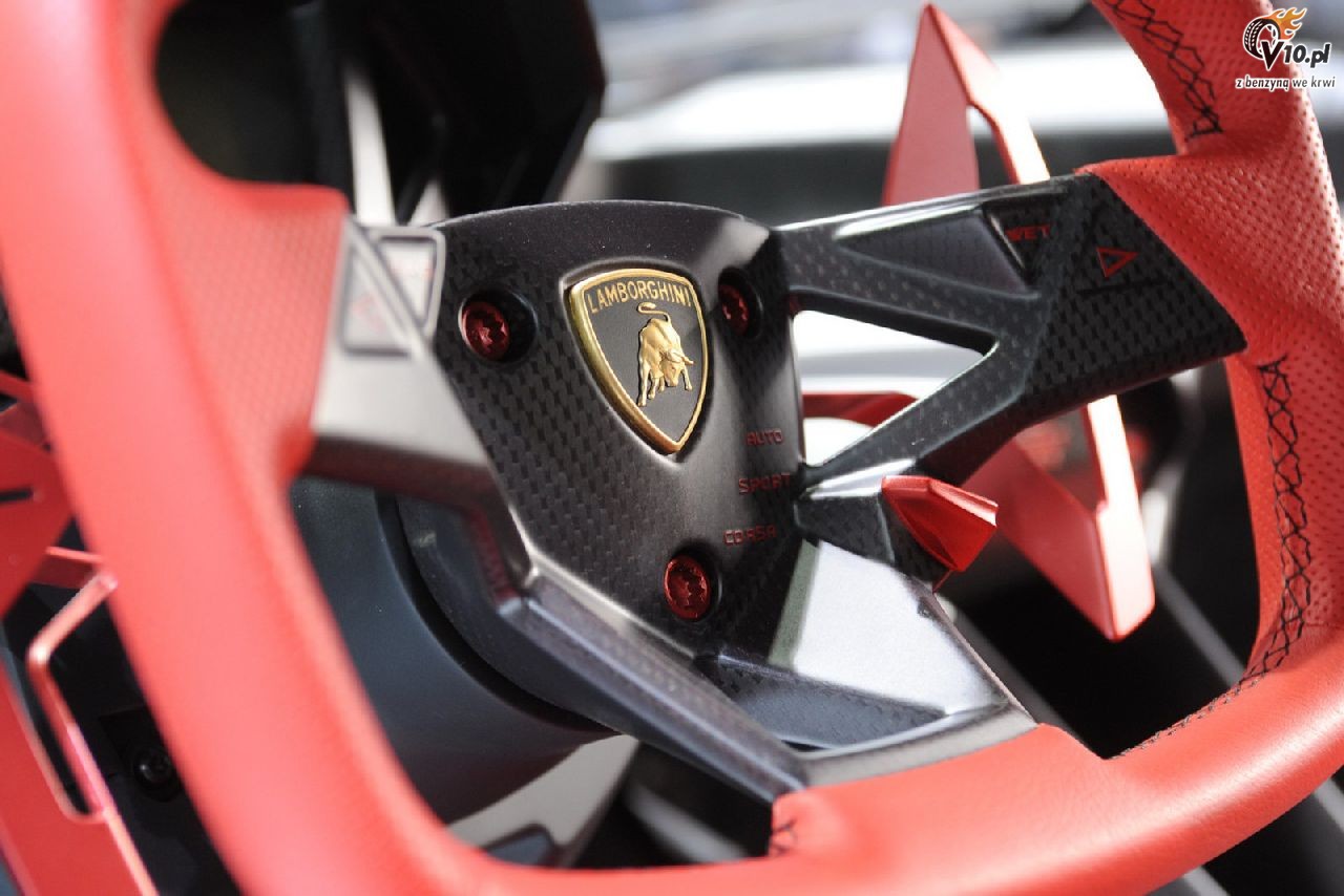 Lamborghini Sesto Elemento
