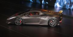 Lamborghini Sesto Elemento