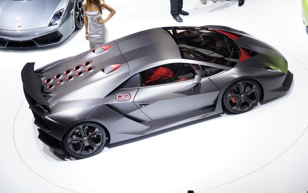 Lamborghini Sesto Elemento